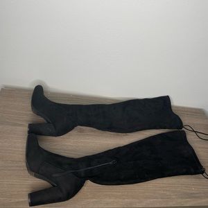 Fashion Nova : Pretty in  thigh, high boots